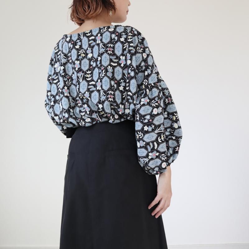 ʪΥХåơ֥饦ܥ塼µʵÿʪʸ͡M~L)