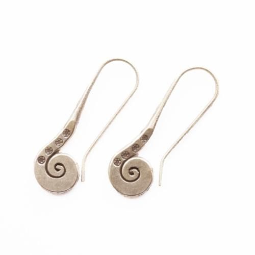 karen silver heart earring(S) – monshiro official web site