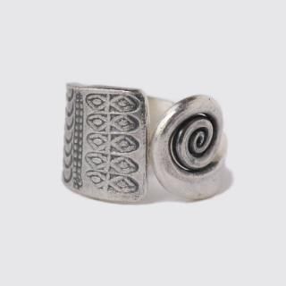 Karen silver earings Uzi Maki 渦カレンシルバーAと Karen silver earings Uzi Maki 渦カレンシルバーAと Karen