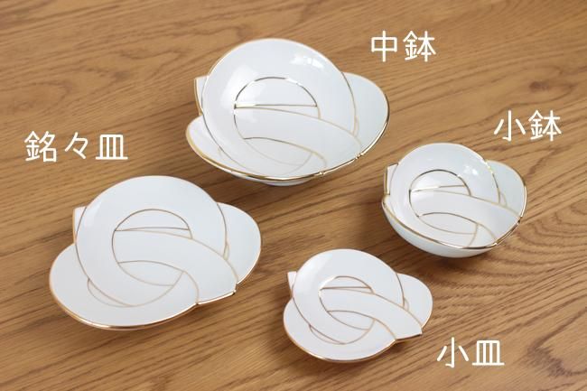 結び小皿（赤） - カネアオ