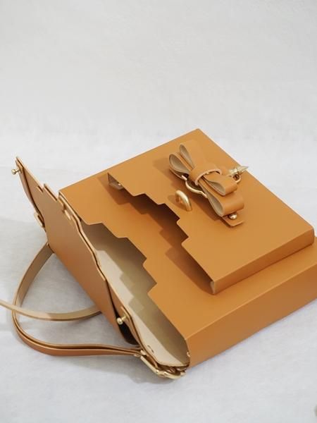 niels peeraer ニールス ペラール BOW BUCKLE 3PM BAG-M (silver