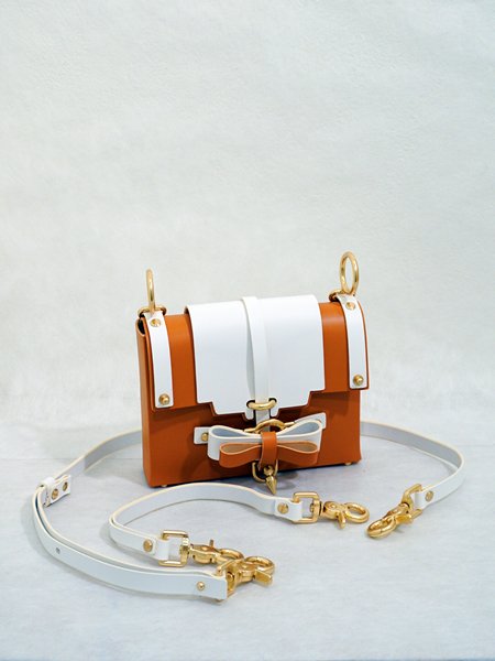【新品】niels peeraer bow buckle bag