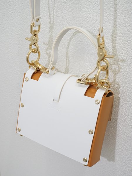 niels peeraer ニールス ペラール BOW BUCKLE BAG - BELA VISTA