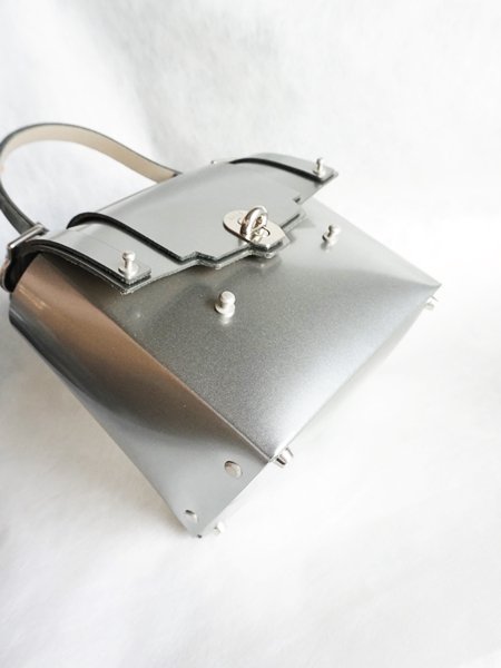 niels peeraer ニールス ペラール BOW BUCKLE 3PM BAG-M (silver