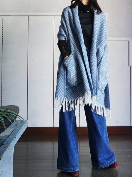 LAPUAN KANKURIT ラプアンカンクリ　Pocket shawl IIDA (ROSE)ー BELA VISTA Since1989  ベラヴィスタ-正規販売店・通販