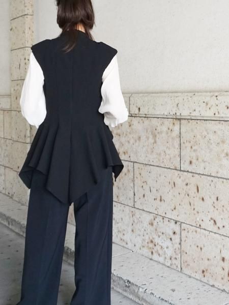 AKIKOAOKIアキコアオキchesterchief top- BELA VISTA Since1989
