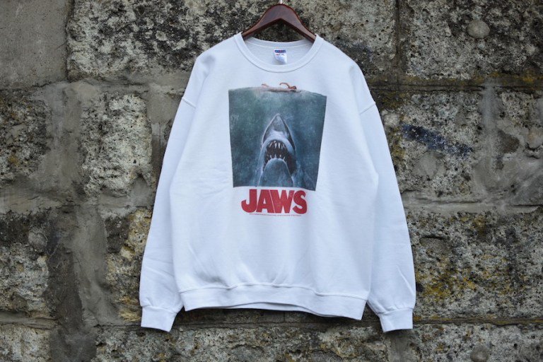 thrifty look crew sweat JAWS 