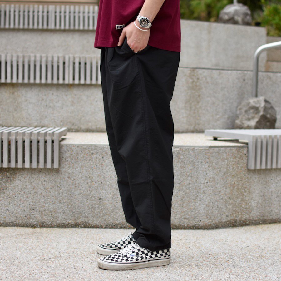  ( BURAP OUTFITTER ) TRACK PANT