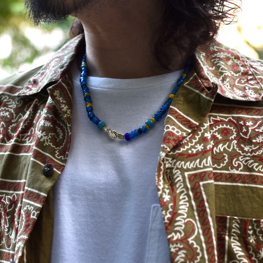 ( the SymbalS ) Encinitas SHAKE HANDS NECKLACE