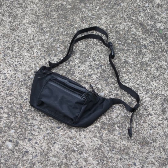 バーラップ アウトフィッター (burlap outfitter) waist bag / ウエストバッグ ボディバッグ black - エンシニータス