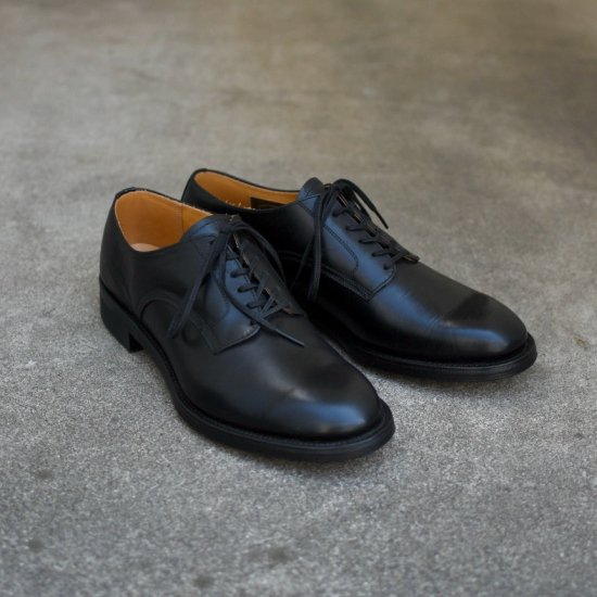 メイカーズ ( makers ) regina / レザーシューズ プレーントゥ 革靴 black  - エンシニータス