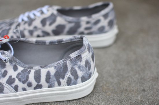 Vans hotsell grey leopard