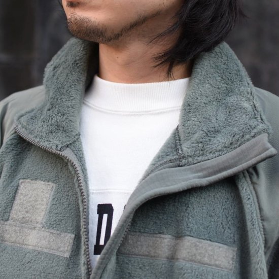 デッドストック (dead stock) U.S. ARMY GEN3 ECWCS POLARTEC FLEECE