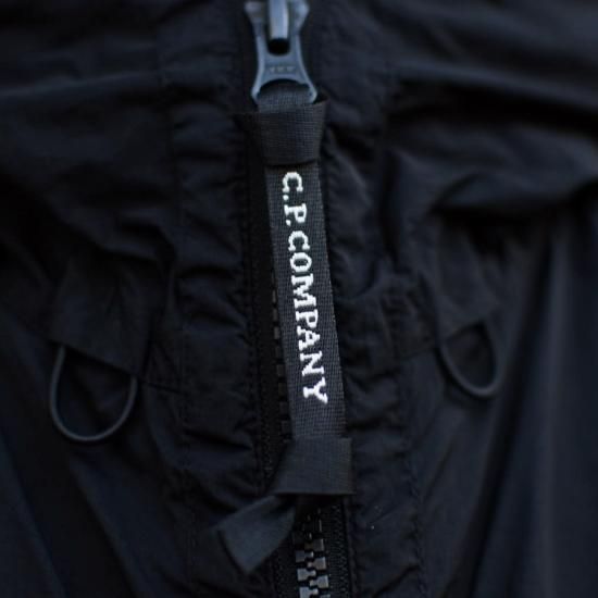 シーピーカンパニー ( C.P. COMPANY ) CHROME-R GOGGLE JACKET シーピーカンパニー ( C.P. COMPANY ) CHROME-R GOGGLE JACKET