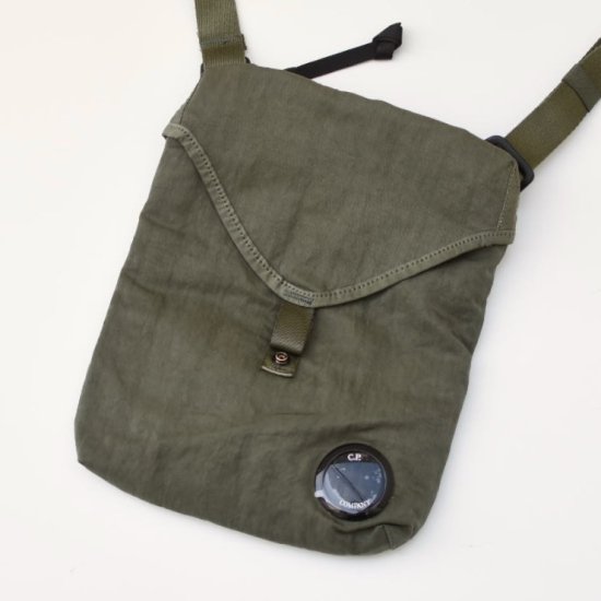 シーピーカンパニー ( C.P. COMPANY ) NYLON B SHOULDER PACK