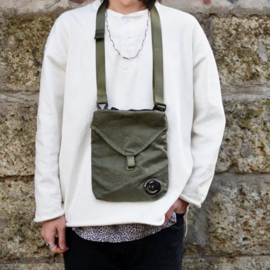 シーピーカンパニー ( C.P. COMPANY ) NYLON B SHOULDER PACK