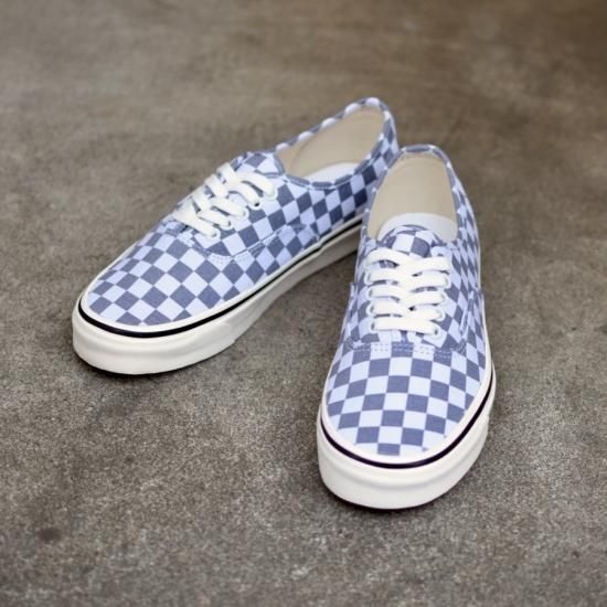 Checkerboard vans clearance popular