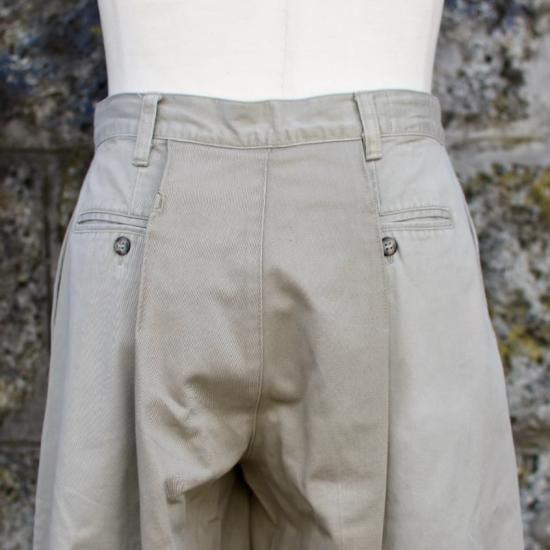 ナナナナサーカ( 77circa ) CIRCA MAKE DEEP TWO TUCK TROUSERS PANTS