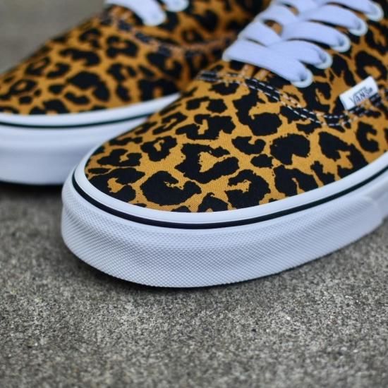 新品VANS AUTHENTIC LEOPARD オーセンティック ぽこ VANS AUTHENTIC 44 DX 