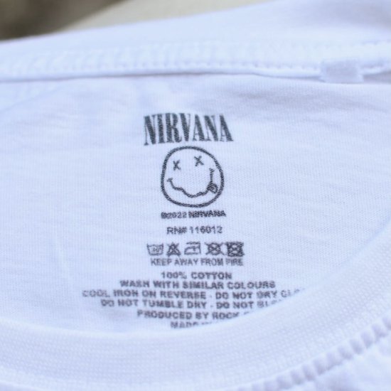 スリフティールック ( THRIFTY LOOK ) NIRVANA IN UTERO TEE / ロゴ T