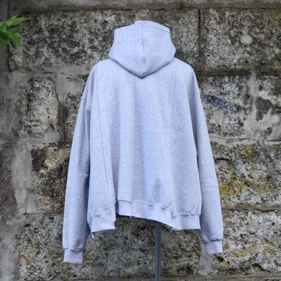 ナナナナサーカ(77circa) MAKE WIDE CUTBACK ZIP HOODY / リメイク ワイド カットバック ジップパーカー  TYPE2 GRAY ユニセックス メンズ レディース - エンシニータス