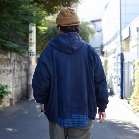 ナナナナサーカ(77circa) MAKE WIDE CUTBACK ZIP HOODY / リメイク ワイド カットバック ジップパーカー  TYPE2 NAVY ユニセックス メンズ レディース - エンシニータス