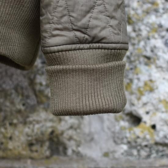 77circaのキルティングジップアップジャケット ナナナナサーカ(77circa) MAKE WIDE QUILTING LINER AWARD