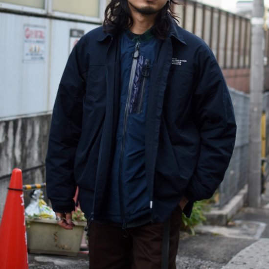 コムフィアウトドアガーメント ( COMFY OUTDOOR GARMENT ) CMF PUFF CREW DOWN / シーエムエフ ライナー  ダウンジャケット NAVY メンズ レディース - エンシニータス