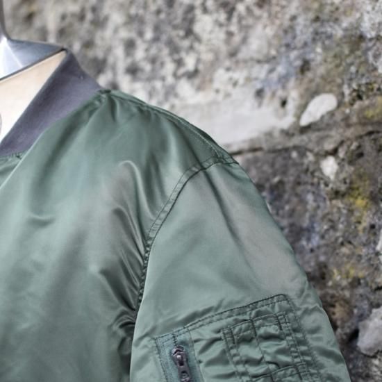 ミリタリー ( military ) U.S MILITARY GREENBRIER DEAD-STOCK MA-1