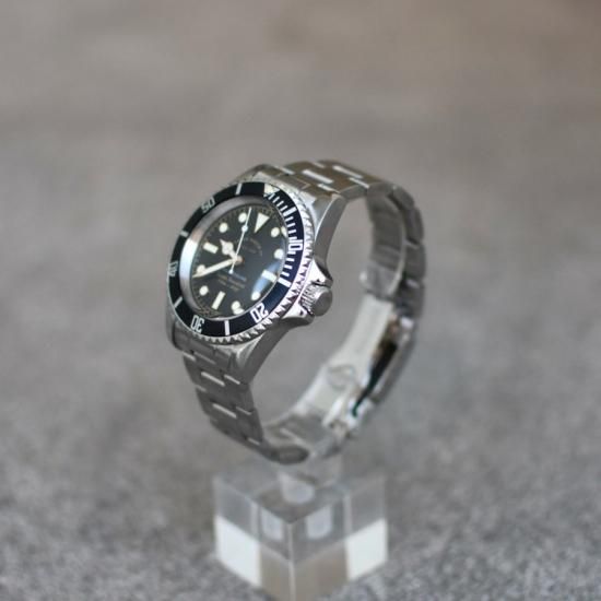 ヴァーグウォッチ ( VAGUE WATCH ) GRY FAD / 自動巻きダイバー