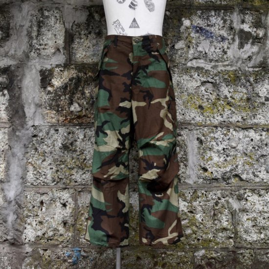 ミリタリー ( dead stock military ) US ARMY M-65 FIELD PANTS WOODLAND CAMO / 米軍  アメリカ カーゴ