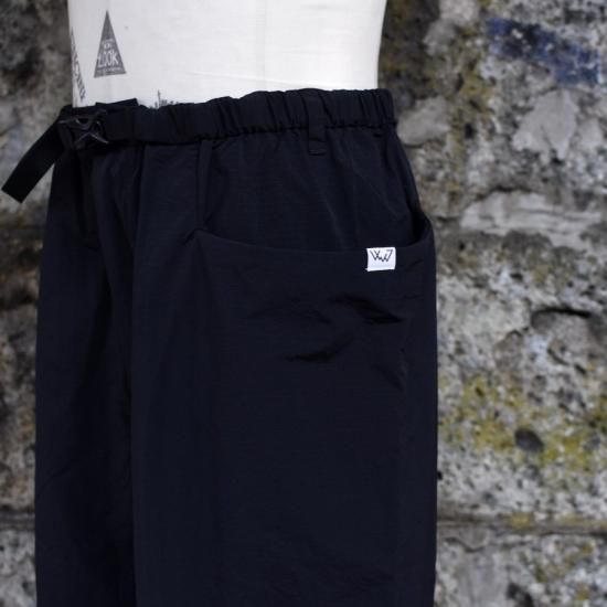 シーエムエフアウトドアガーメント ( CMF OUTDOOR GARMENT ) CMF