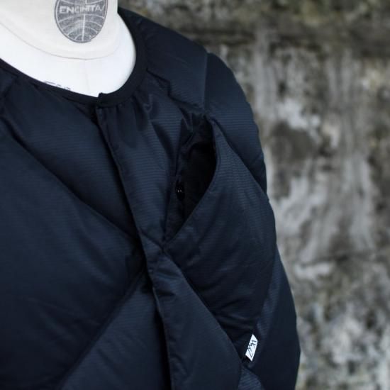 シーエムエフアウトドアガーメント ( CMF OUTDOOR GARMENT ) CMF DOWN