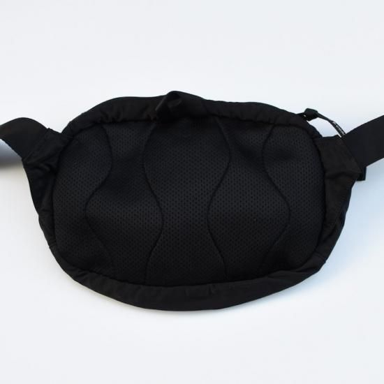 シーピーカンパニー ( C.P. COMPANY ) NYLON B CROSSBODY PACK