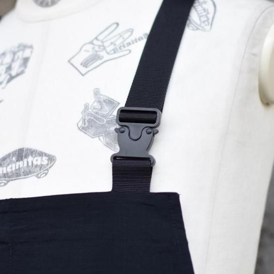 シーエムエフアウトドアガーメント ( CMF OUTDOOR GARMENT