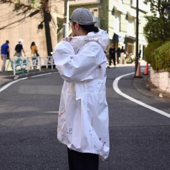 スリフティールック( THRIFTY LOOK ) MEMORIAL SNOW PARKA