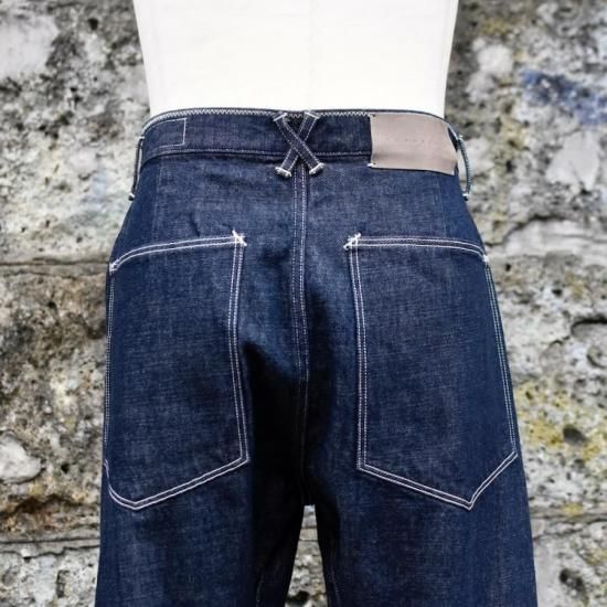 くろ注文ページ クロ ( KURO ) THREE DIMENSIONAL CUTTING DENIM PANTS / 3D