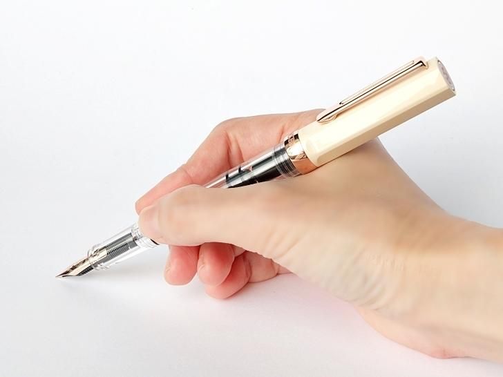TWSBI/ツイスビー】ECO / エコ クリームローズゴールド (F/細字)