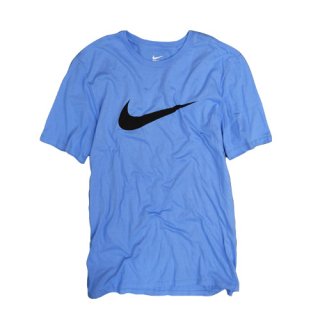 <img class='new_mark_img1' src='https://img.shop-pro.jp/img/new/icons23.gif' style='border:none;display:inline;margin:0px;padding:0px;width:auto;' />NIKE Swoosh T-SH