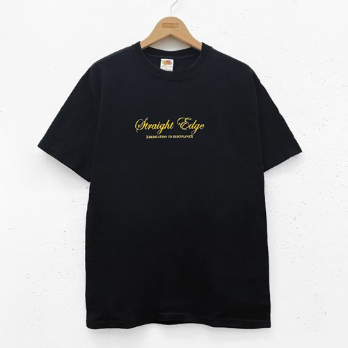 <img class='new_mark_img1' src='https://img.shop-pro.jp/img/new/icons23.gif' style='border:none;display:inline;margin:0px;padding:0px;width:auto;' />[USED] STRAIGHT EDGE T-SHIRT