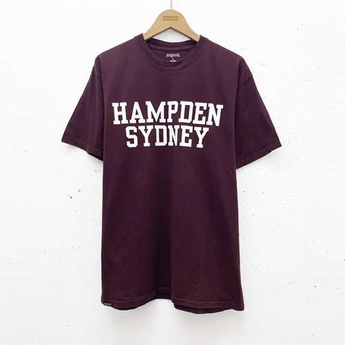 <img class='new_mark_img1' src='https://img.shop-pro.jp/img/new/icons23.gif' style='border:none;display:inline;margin:0px;padding:0px;width:auto;' />[USED] HAMPDEN SYDNEY T-SH