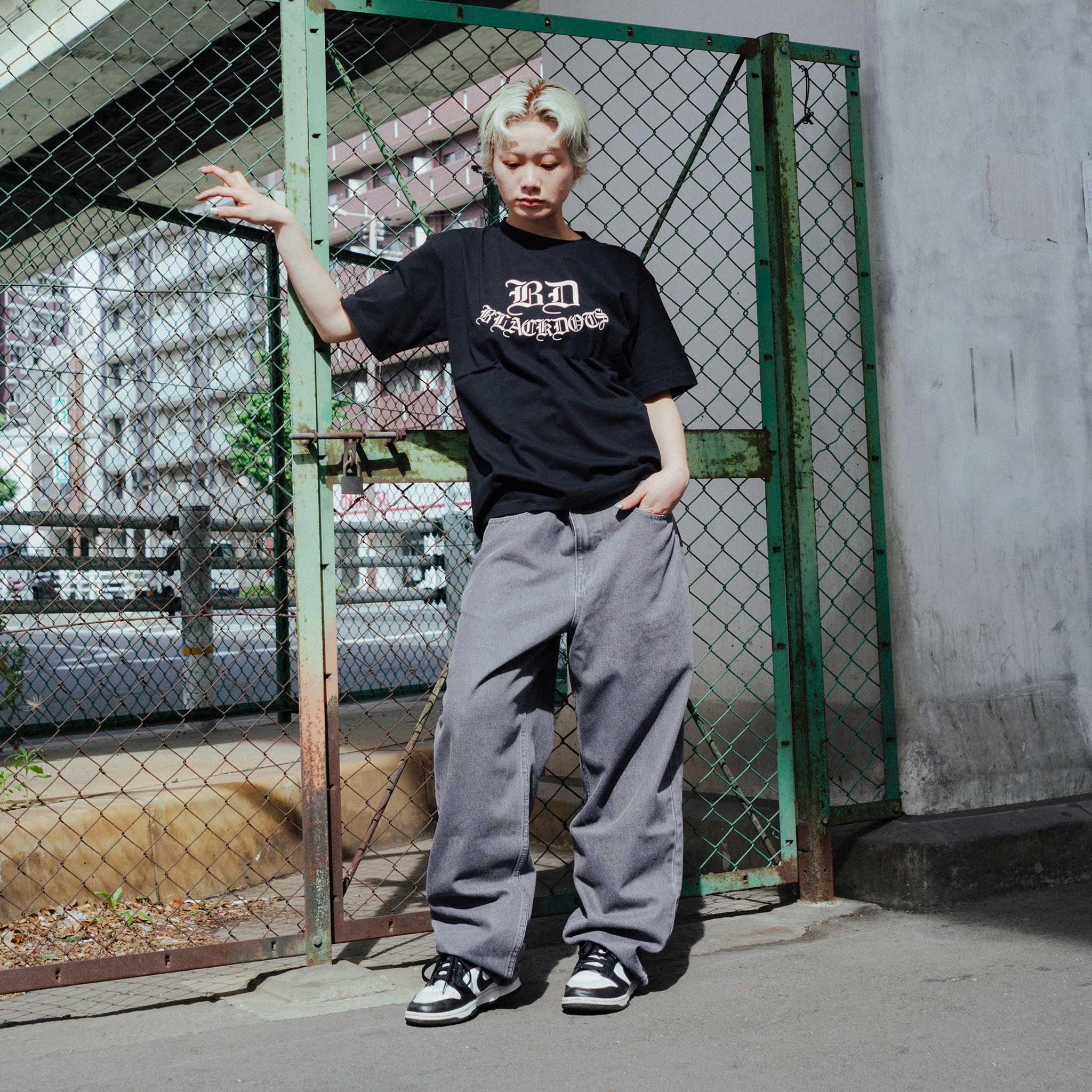 BD] Black Dots ティーシャツ T-SH - Black Dots