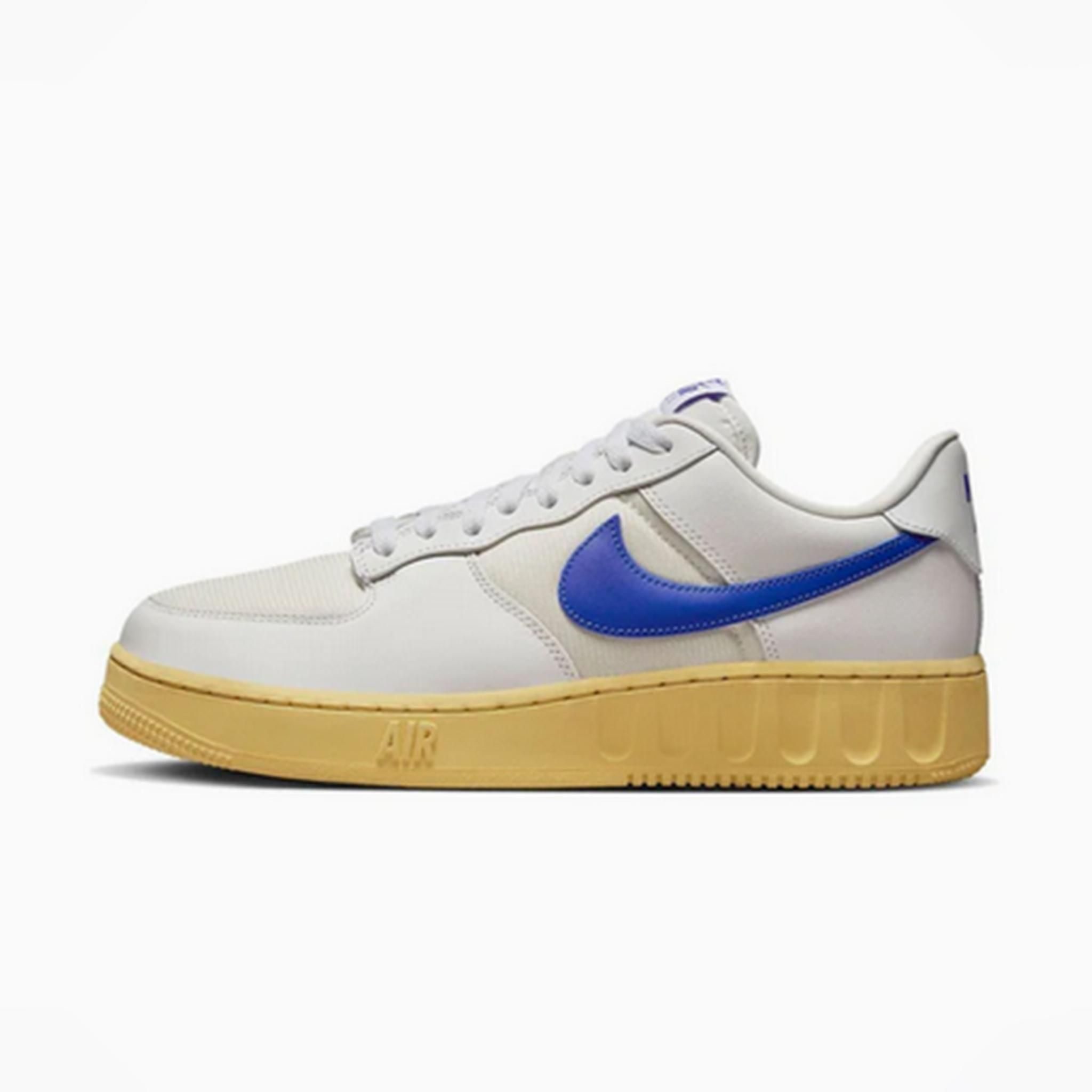 <img class='new_mark_img1' src='https://img.shop-pro.jp/img/new/icons5.gif' style='border:none;display:inline;margin:0px;padding:0px;width:auto;' />NIKE AIR FORCE 1 UTILITY