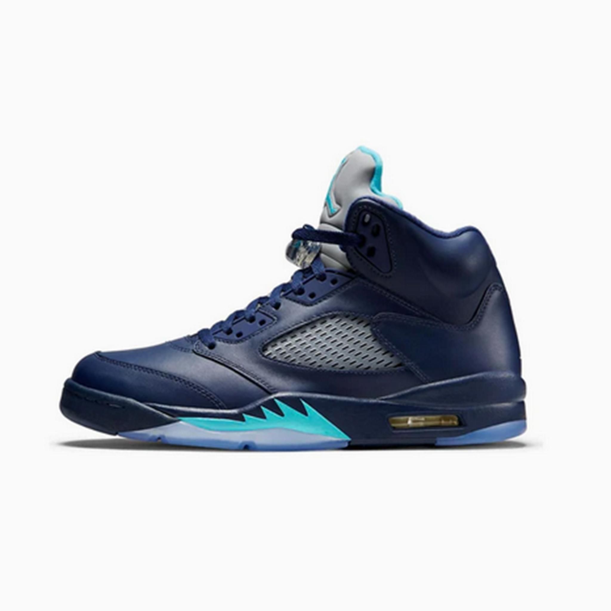<img class='new_mark_img1' src='https://img.shop-pro.jp/img/new/icons5.gif' style='border:none;display:inline;margin:0px;padding:0px;width:auto;' />NIKE AIR JORDAN 5 RETRO