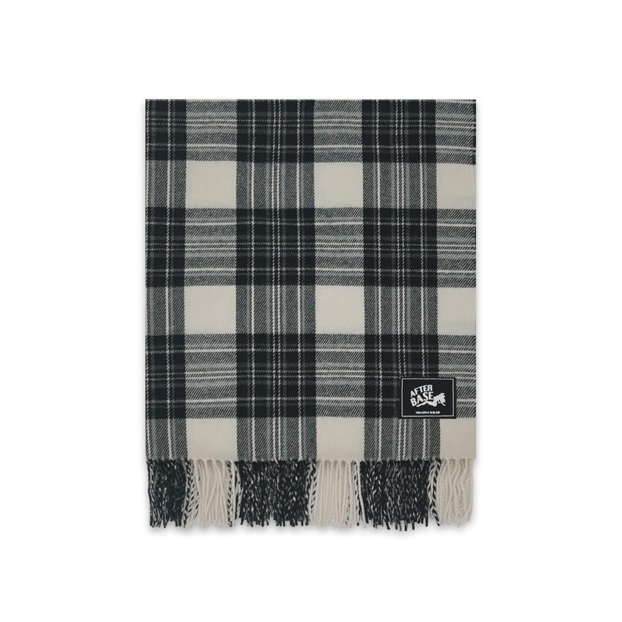 <img class='new_mark_img1' src='https://img.shop-pro.jp/img/new/icons5.gif' style='border:none;display:inline;margin:0px;padding:0px;width:auto;' />afterbase®︎ TARTAN MUFFLER