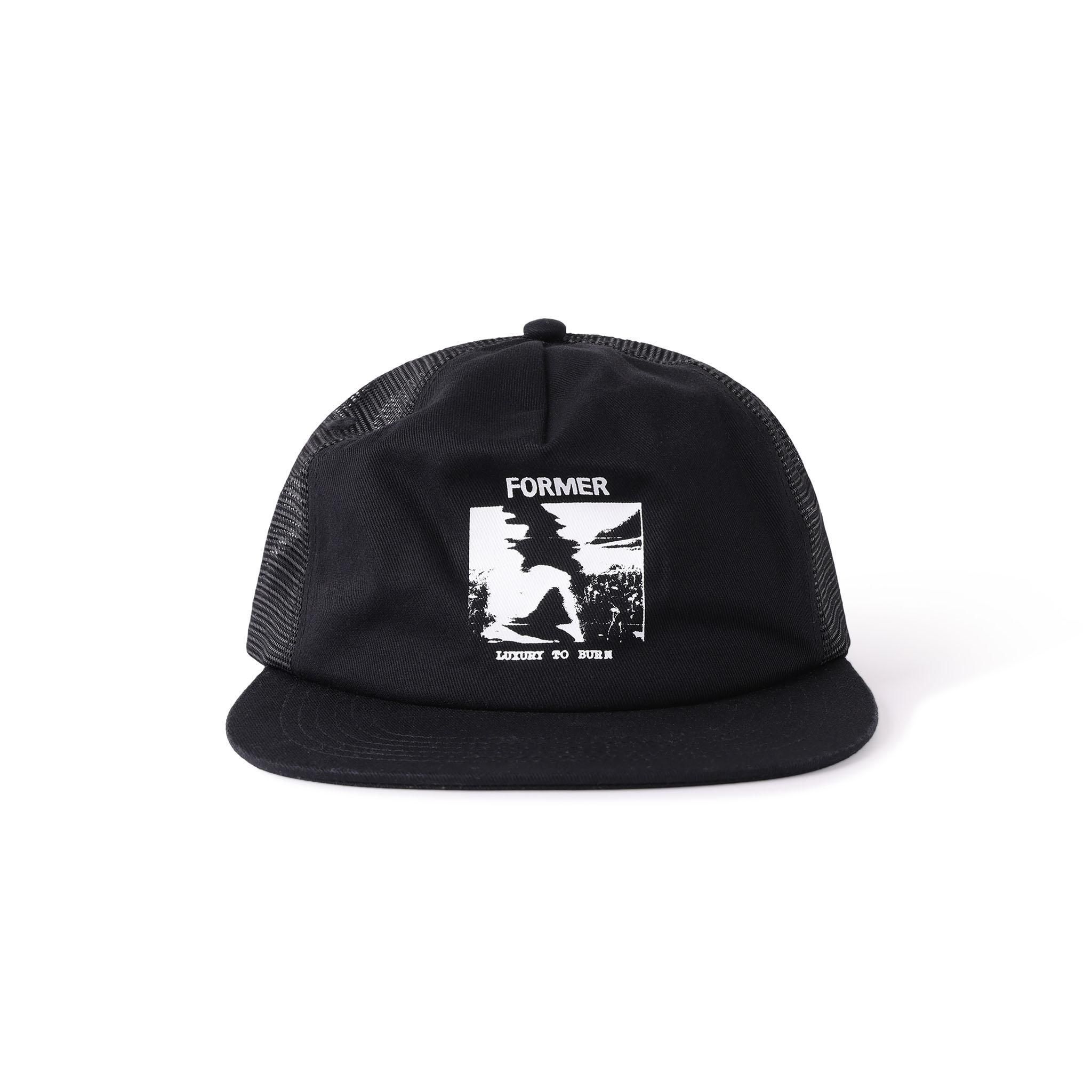 <img class='new_mark_img1' src='https://img.shop-pro.jp/img/new/icons5.gif' style='border:none;display:inline;margin:0px;padding:0px;width:auto;' />FORMER SHUNNING TRUCKER CAP