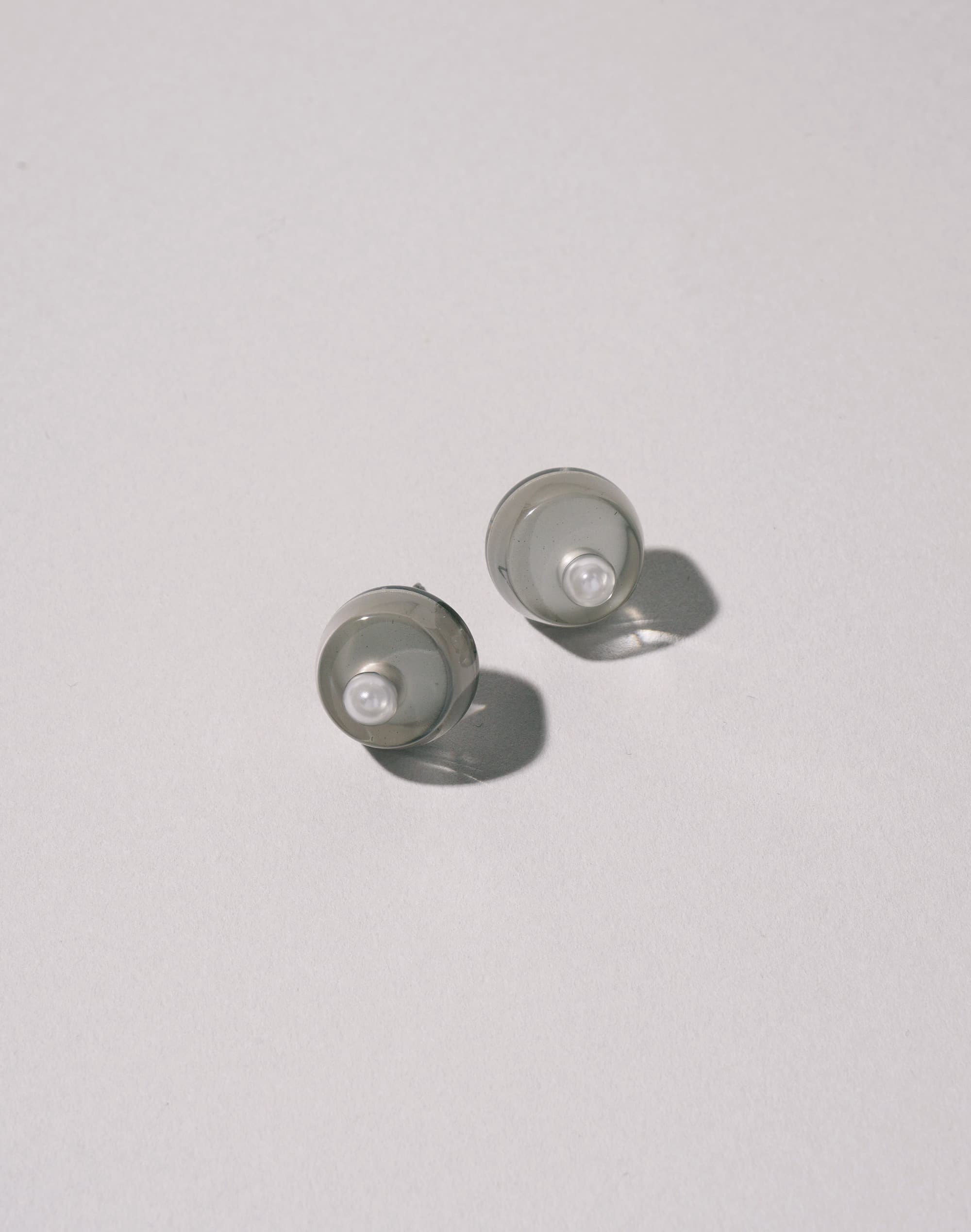 Class Earring 3 Ssize light taupe