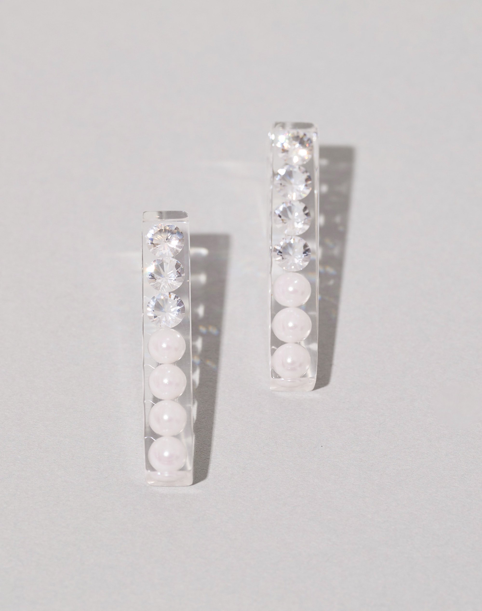 Luxe Earring 3 _ L size _ white