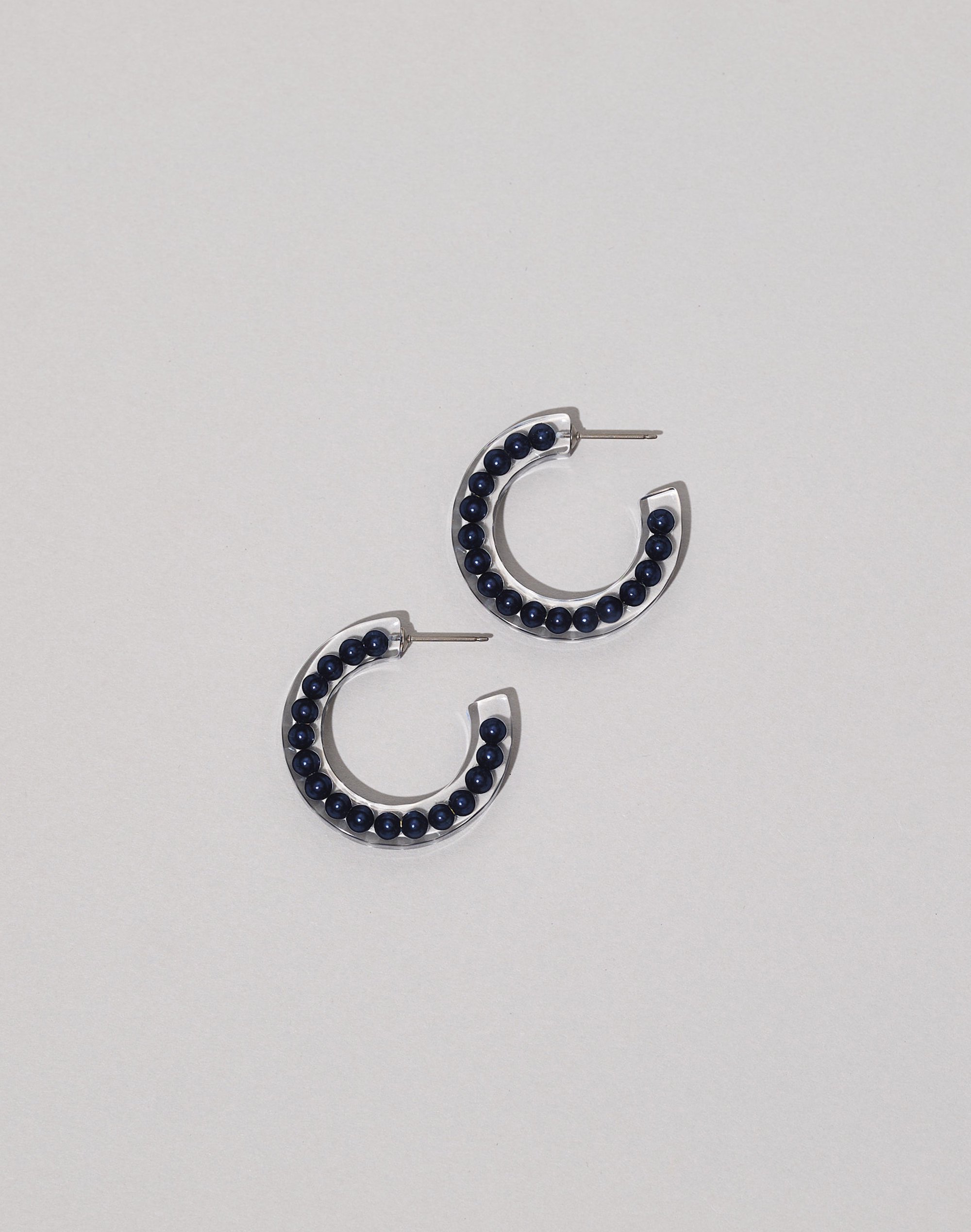 Essence Earring 1 _ M size _ navy