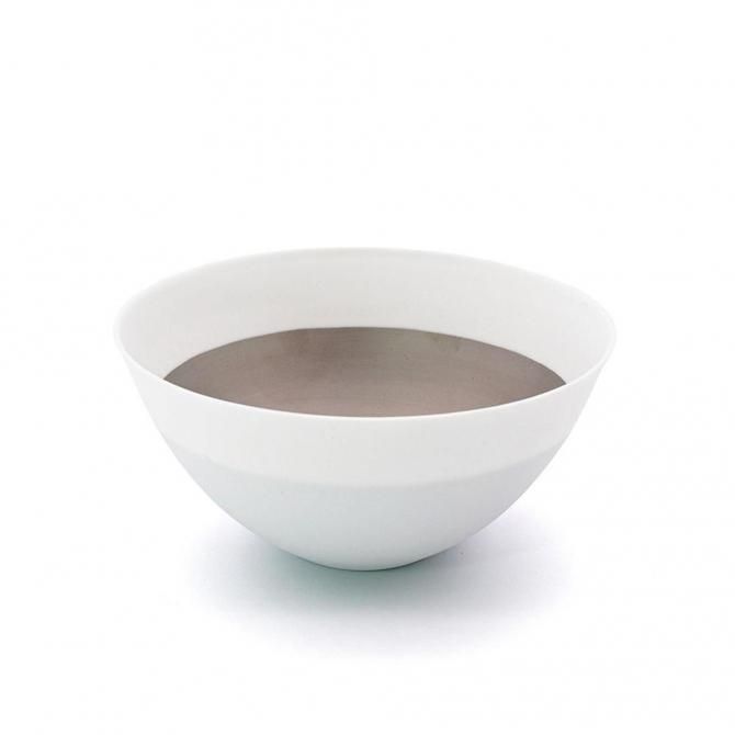 å ܥ M White/Platinum